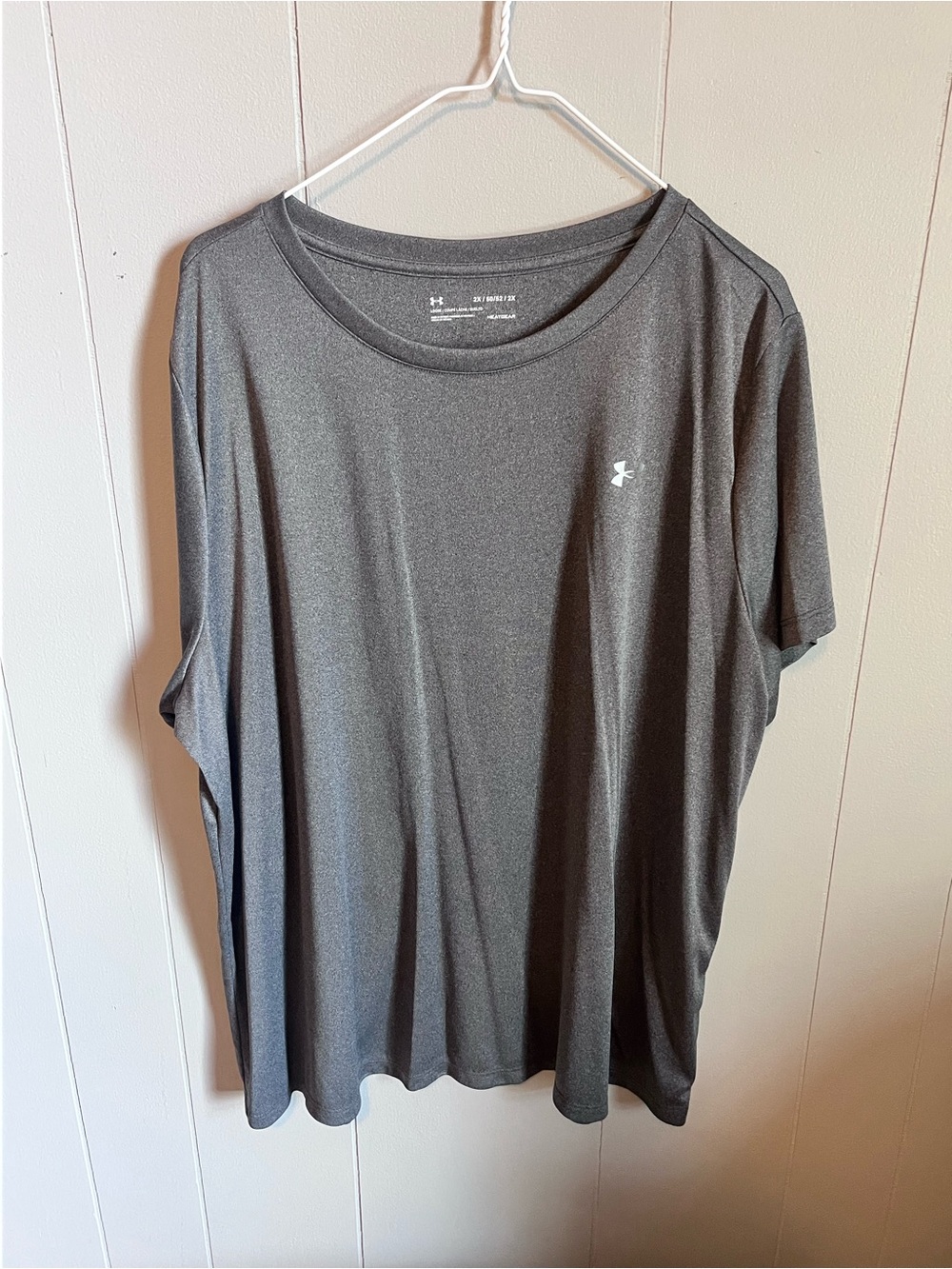 Under Armour Women's Short Sleeve Athletic Tee — Charcoal Gray